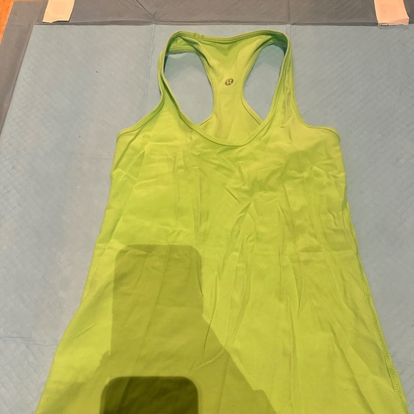 Lululemon cool racerback tank size 8 - Picture 1 of 2